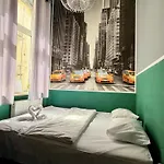 Hotel apartamentowy Royal Piotrkowska 116 *