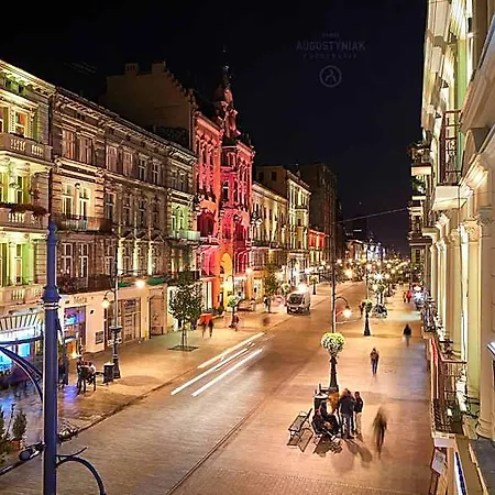 Royal Piotrkowska 116 * Lodž