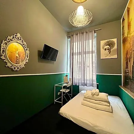 Royal Piotrkowska 116 Aparthotel *