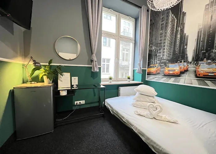 Royal Piotrkowska 116 * Лодзь